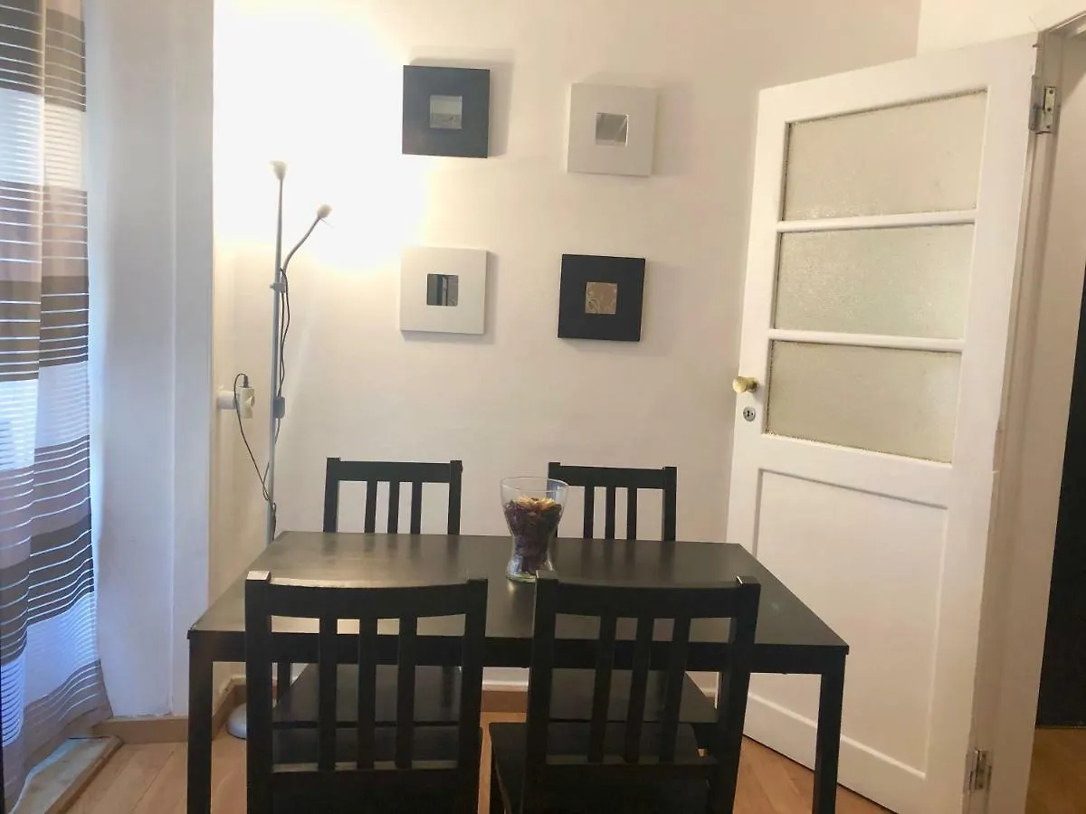 Luz Soriano Apartment Lisbon