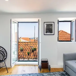 Apartment Lovelystay - Turquoise River View I, Lisbon