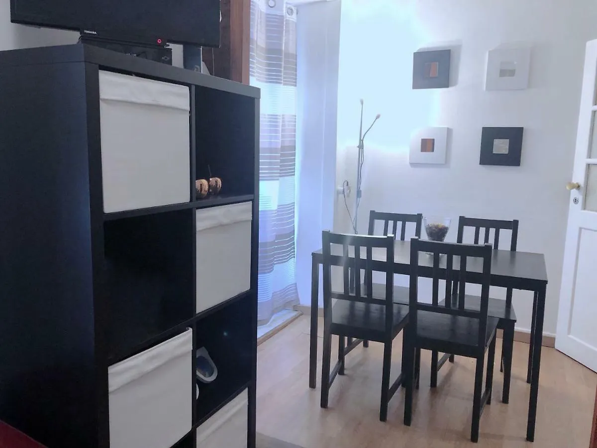 Luz Soriano Apartment Lisbon Portugal